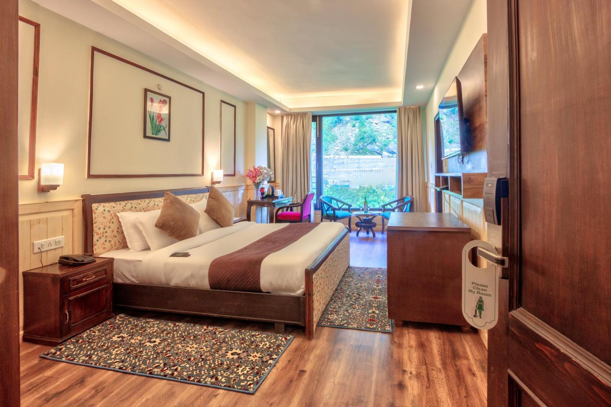 The Katoch Grand Resort مايالي المظهر الخارجي الصورة