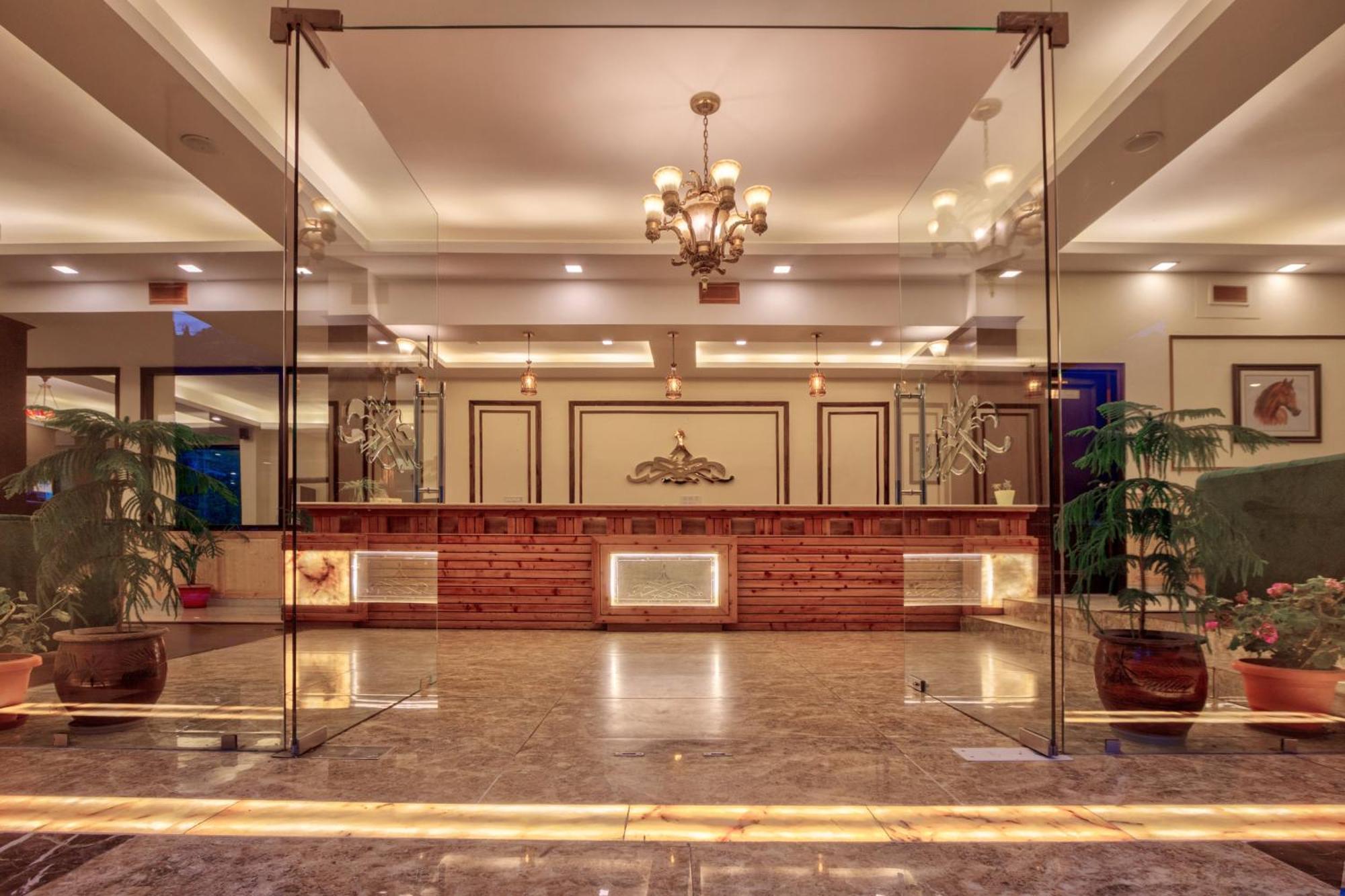 The Katoch Grand Resort مايالي المظهر الخارجي الصورة