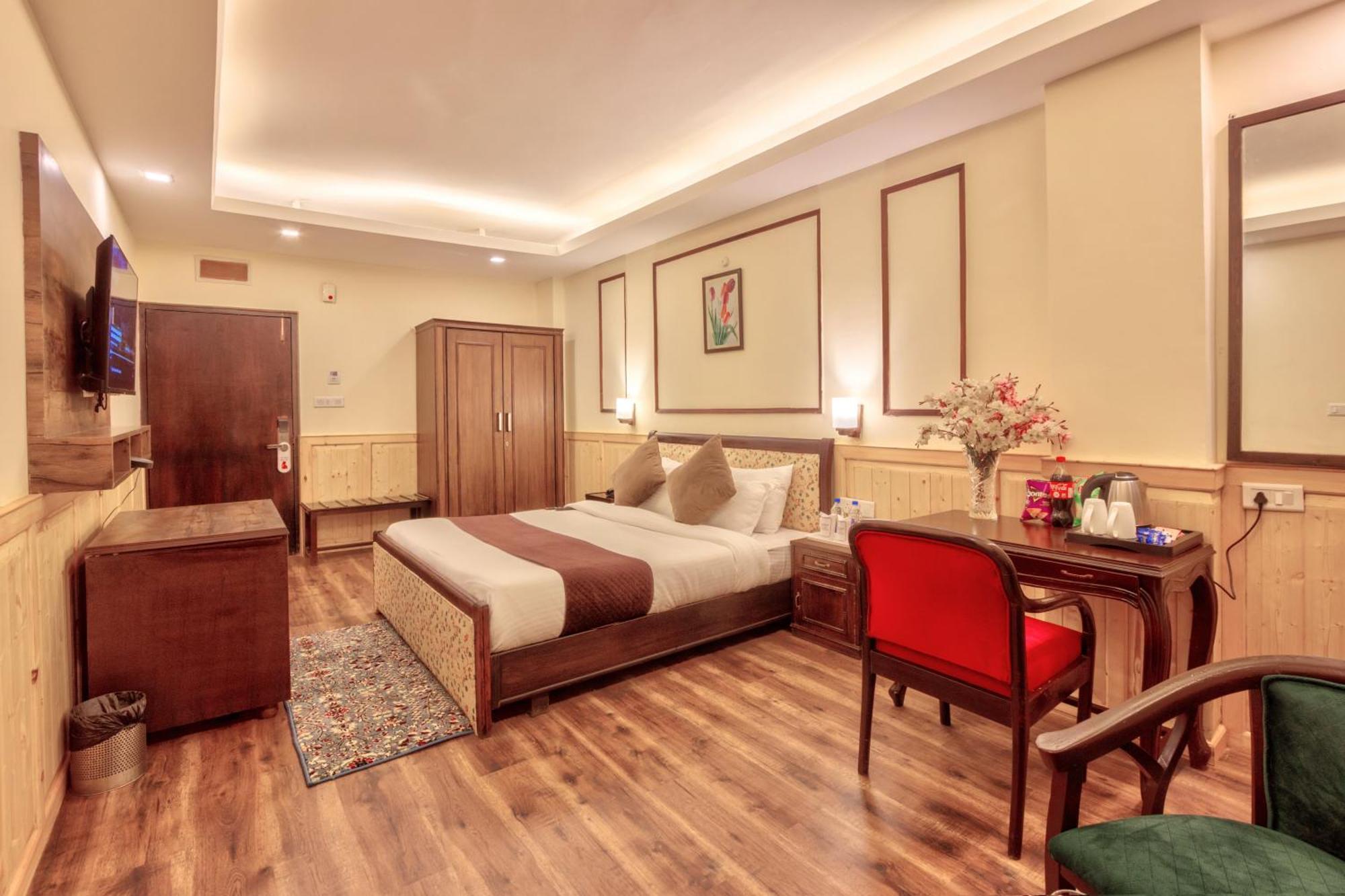 The Katoch Grand Resort مايالي المظهر الخارجي الصورة
