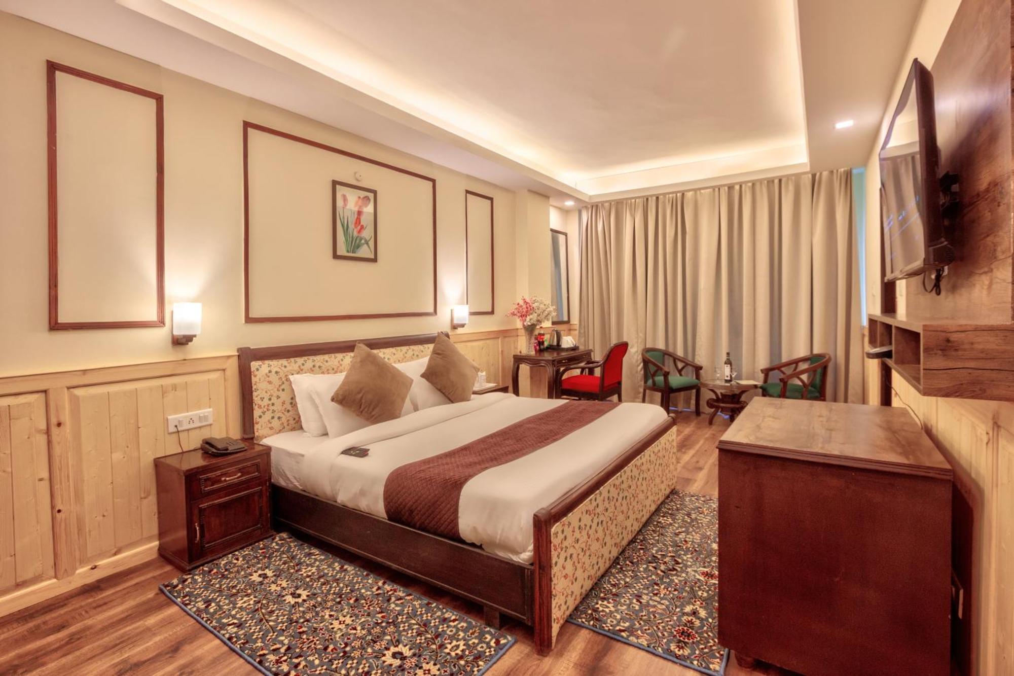 The Katoch Grand Resort مايالي المظهر الخارجي الصورة